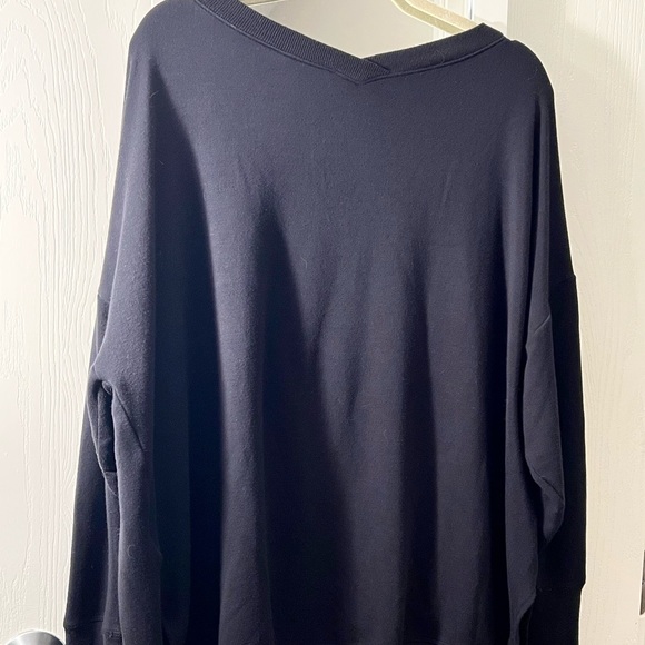 Athleta Coaster Luxe Vneck Sweatshirt - Picture 2 of 3